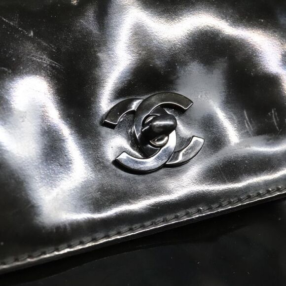 Chanel Coco Mark Black Patent Leather Tote Bag (Pre-Owned) - Picture 12 of 16
